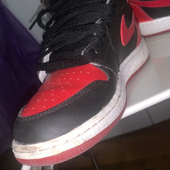 Bred Air Jordan 1s size 4 * worn* - Picture 4 of 6